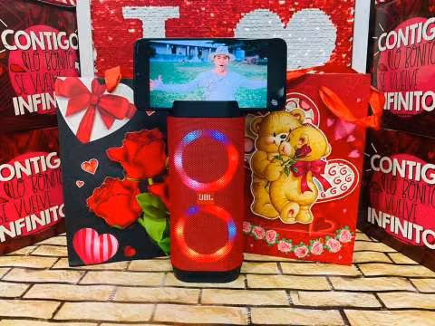 Parlante Jbl con luces - Imagen 2