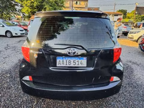 Toyota New Ractis 2011