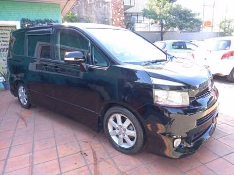 Toyota Voxy 2007 motor 2.0 naftero automático ch7305