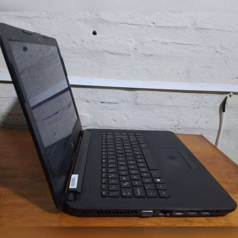 Notebook hp 14 - Imagen 3