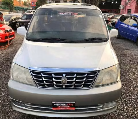 Toyota Grand Hiace 2000 motor 3.0 diésel automático