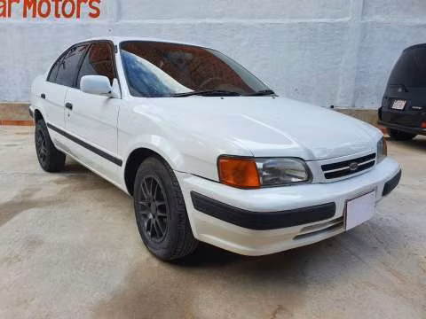 Toyota Corsa 1999