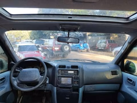Toyota Granvia 1997 - Imagen 2