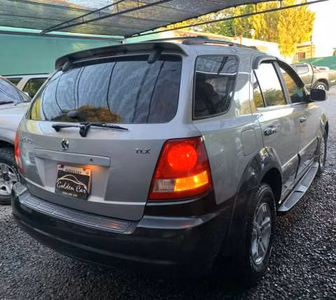 Kia Sorento 2004 - Imagen 3