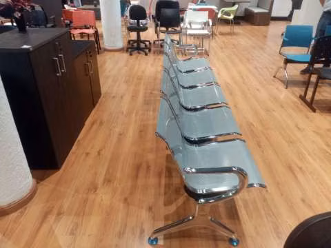 Silla de espera tándem metálico 5 cuerpos - Imagen 3