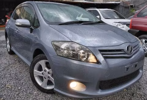 Toyota New Auris 2010