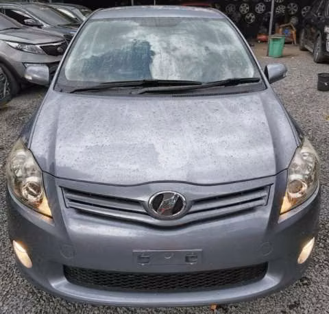 Toyota New Auris 2010