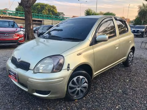 Toyota Vitz 2003 - Imagen 3