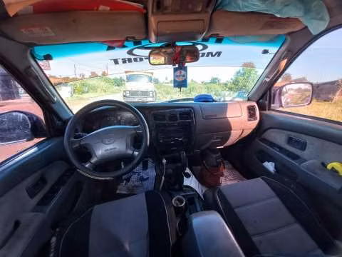 Toyota Hilux Surf 2002
