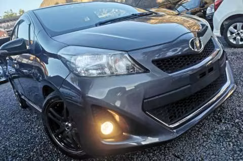 Toyota New Vitz RS 2011