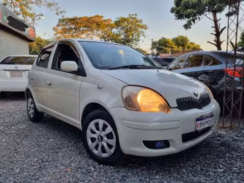 Toyota Vitz 2003 - Imagen 3