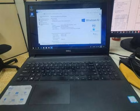 Notebook Dell i3