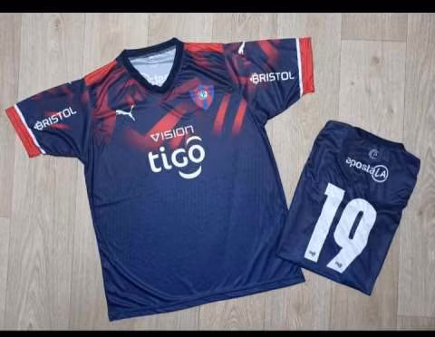 Camiseta de Cerro cuello V