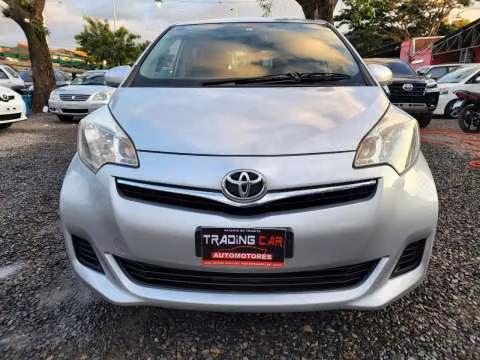 Toyota New Ractis 2012