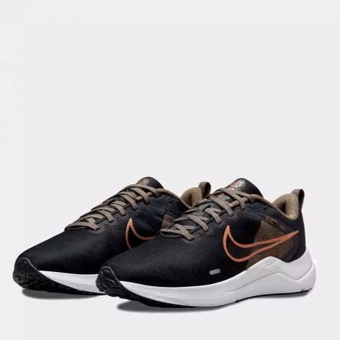Calzado Nike deportivo running para dama