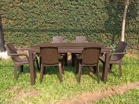 Juego jardin comedor eterna familiar con 6 sillas