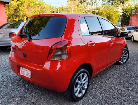 Toyota New Vitz 2005 - Imagen 3