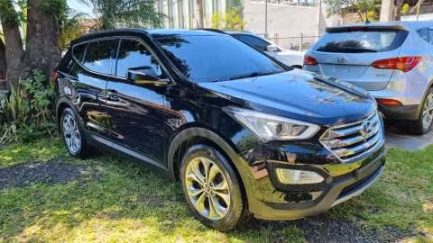 Hyundai Santa Fe 2013 color negro - Imagen 3