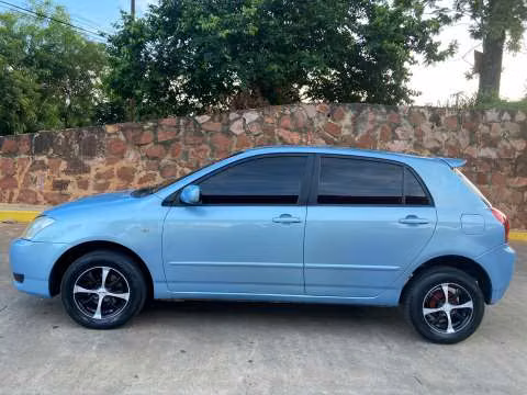 Toyota Runx 2003