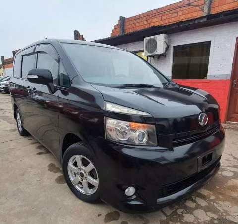 Toyota New Voxy 2007 inf
