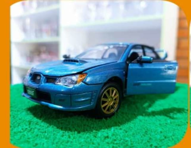 Auto de colección Subaru escala 1/24
