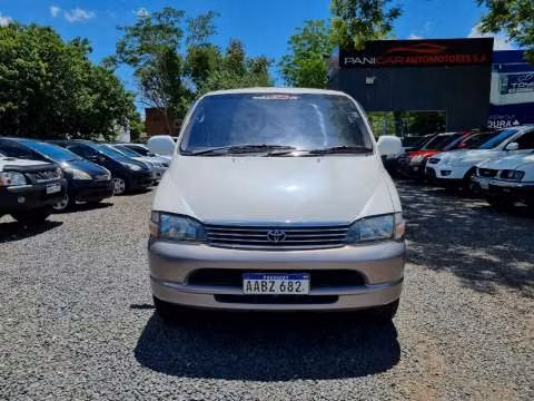 Toyota Granvia 1998 - Imagen 2