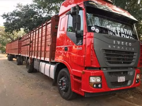 Equipo completo transganado Iveco Strallis  con acoplado Oro Verde 2015 - Imagen 3