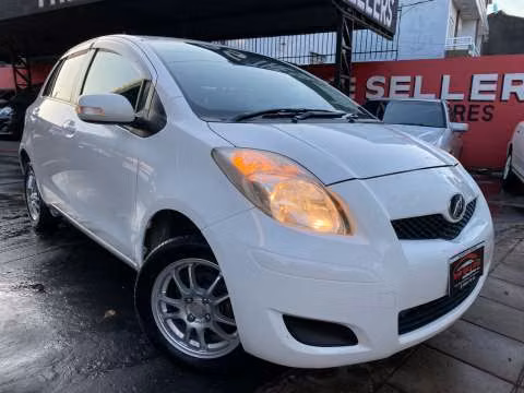 Toyota New Vitz 2009 - Imagen 2