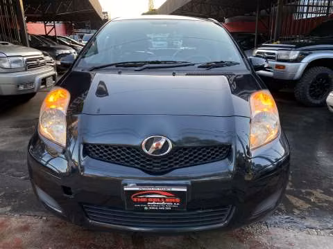 Toyota New Vitz 2009