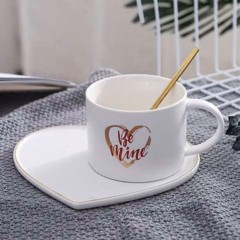 Taza con platillo 180ml 6cm
