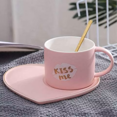 Taza con platillo 180ml 6cm