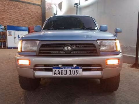 Toyota Hilux Surf 1997 - Imagen 2