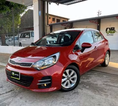 Kia Rio Hatchback 2015