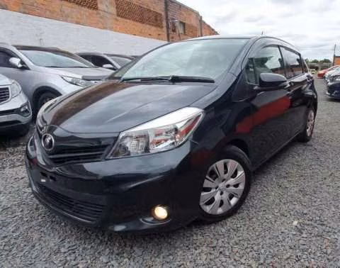 Toyota New Vitz 2011 inf