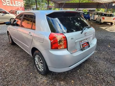 Toyota Runx 2005