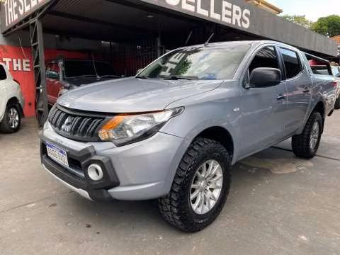 Mitsubishi L200 Tritón 2020 diésel mecánico 4x4