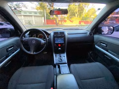 Suzuki Grand Vitara 2008 motor 2.0 naftero automático 4x2