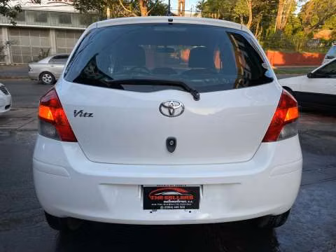 Toyota New Vitz 2009 motor 1.3 naftero automático - Imagen 2