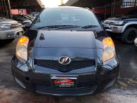 Toyota New Vitz 2009 motor 1.3 naftero automático