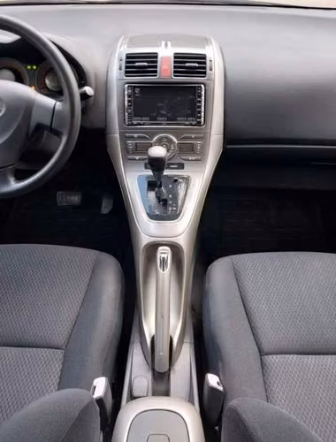 Toyota Auris 2007 motor 1.8 naftero automático 4x2 - Imagen 3