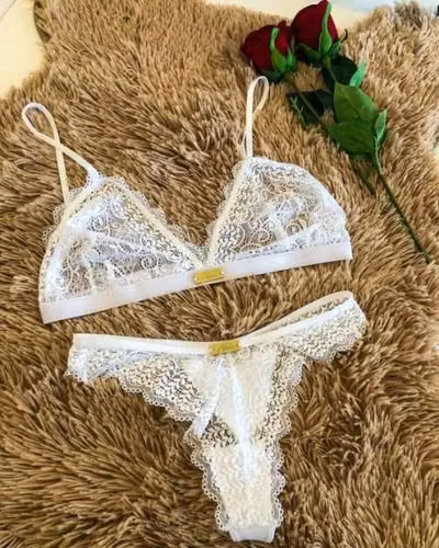 Conjunto encaje talle M
