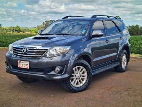 Toyota Fortuner 2015 motor 3.0 diésel automático 4x4
