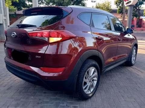 Hyundai New Tucson 2016 motor 2.0 diésel automático 4x2 - Imagen 2