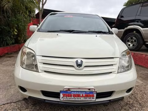 Toyota IST 2004 motor vvti 1.3 naftero automático - Imagen 2