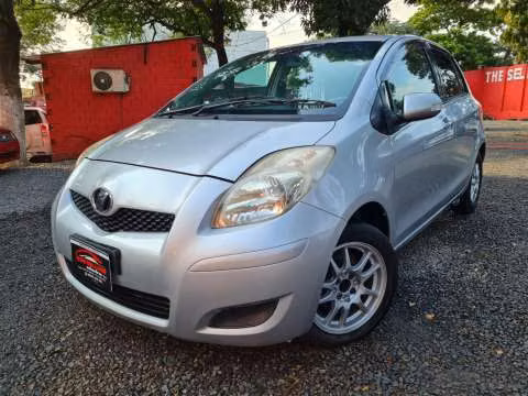 Toyota New Vitz 2010 - Imagen 2
