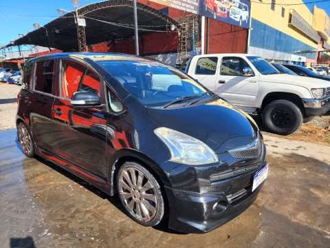 Toyota Ractis 2006 motor 1.5 naftero automático - Imagen 3