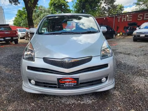 Toyota Ractis 2006 - Imagen 2