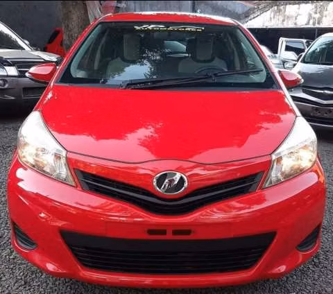 Toyota New Vitz 2010 - Imagen 3