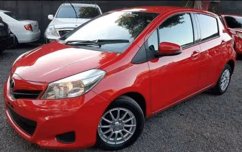Toyota New Vitz 2010 - Imagen 2