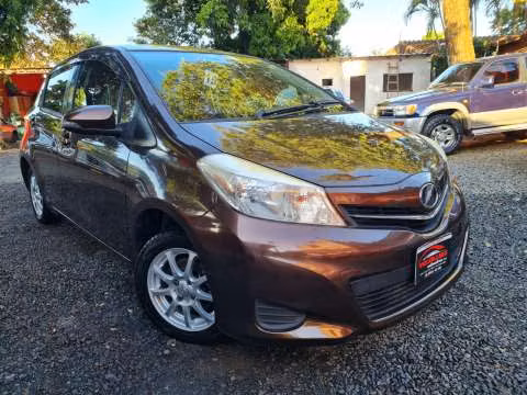 Toyota New Vitz 2011 - Imagen 2